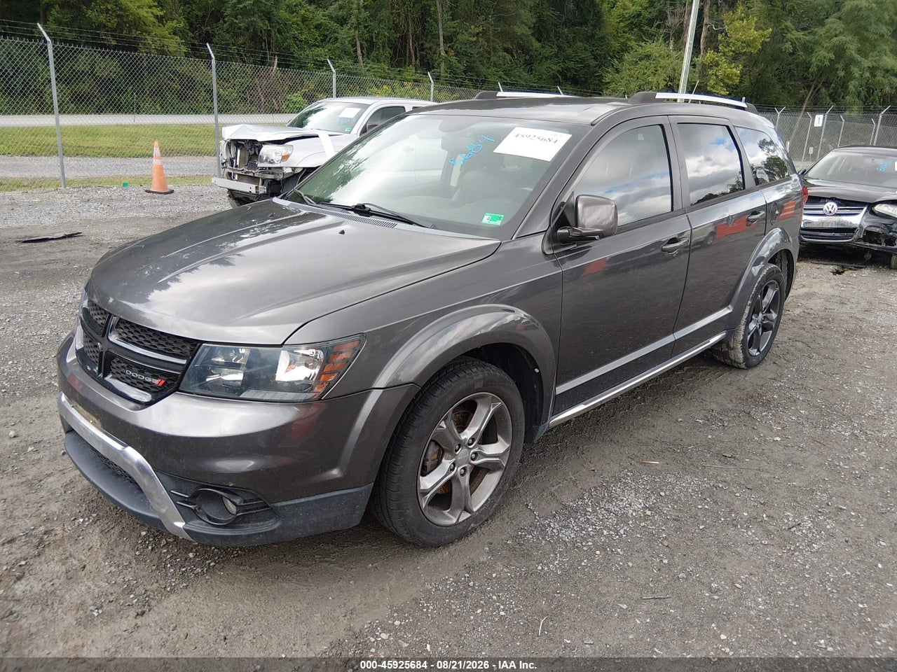 2016 DODGE JOURNEY CROSSROAD PLUS · 2/11