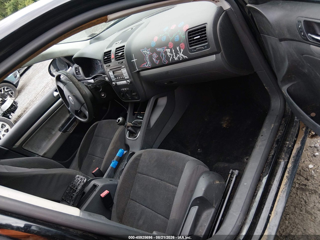 2009 VOLKSWAGEN JETTA S · 5/11
