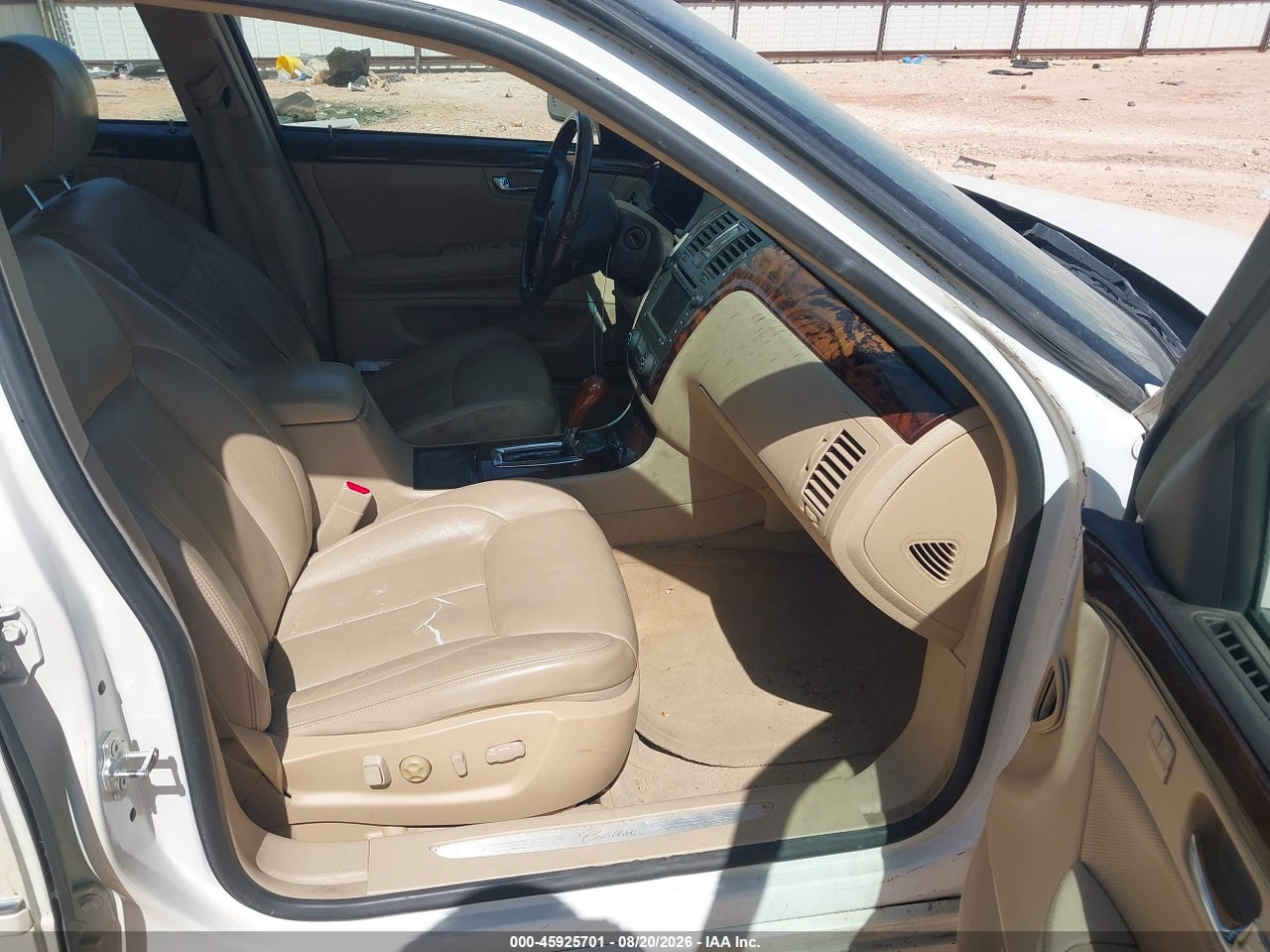 2008 CADILLAC DTS 1SE · 5/11