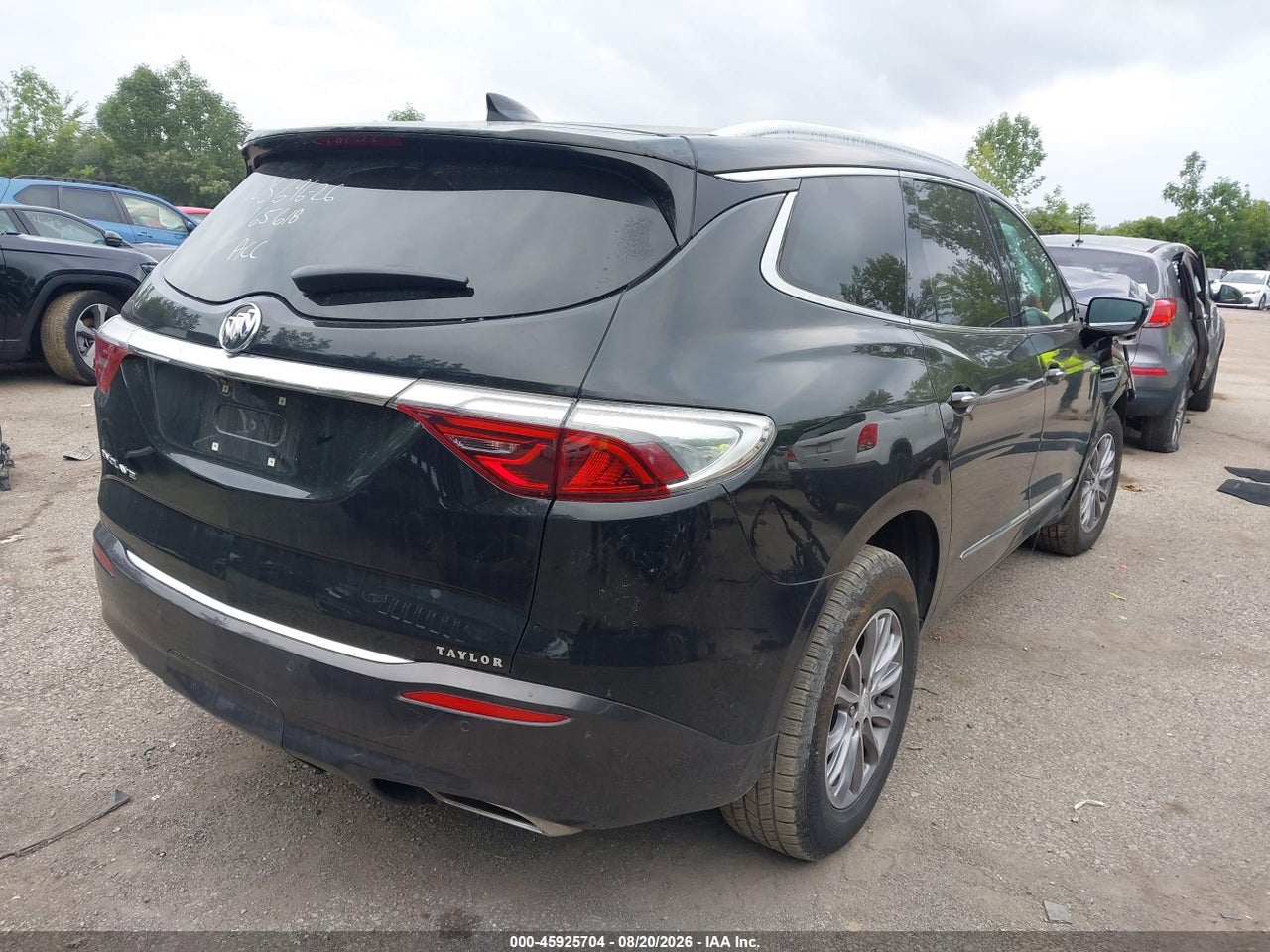2022 BUICK ENCLAVE FWD PREMIUM · 4/10