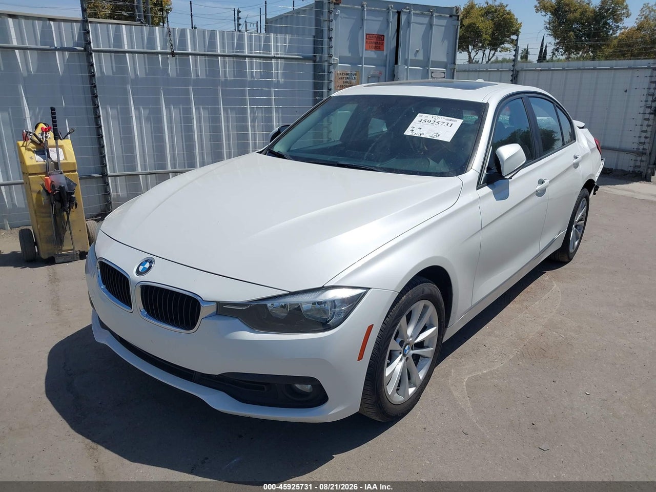 2016 BMW 320I · 2/11