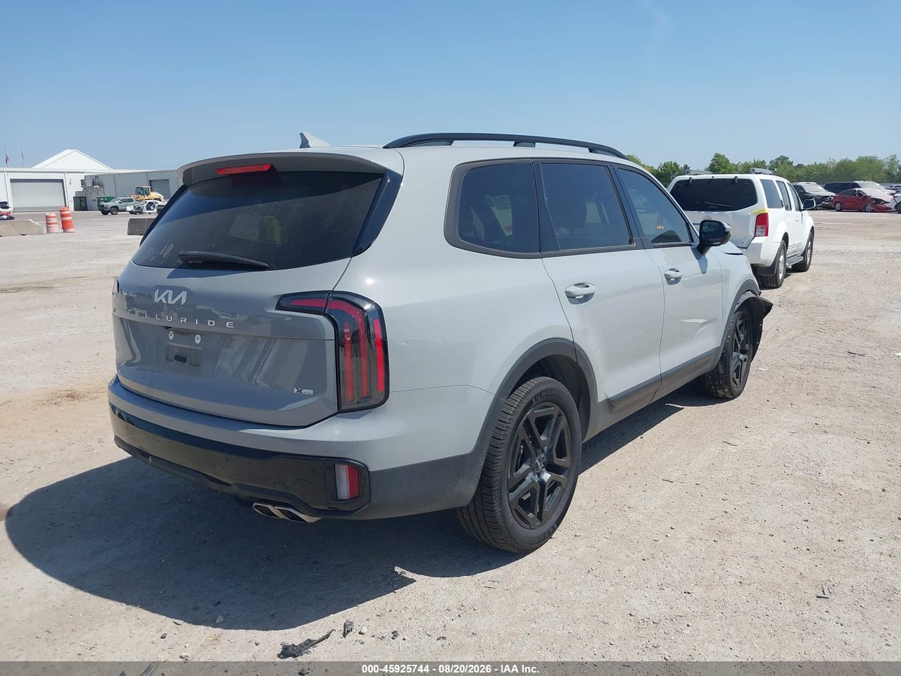 2024 KIA TELLURIDE SX X-LINE · 4/11