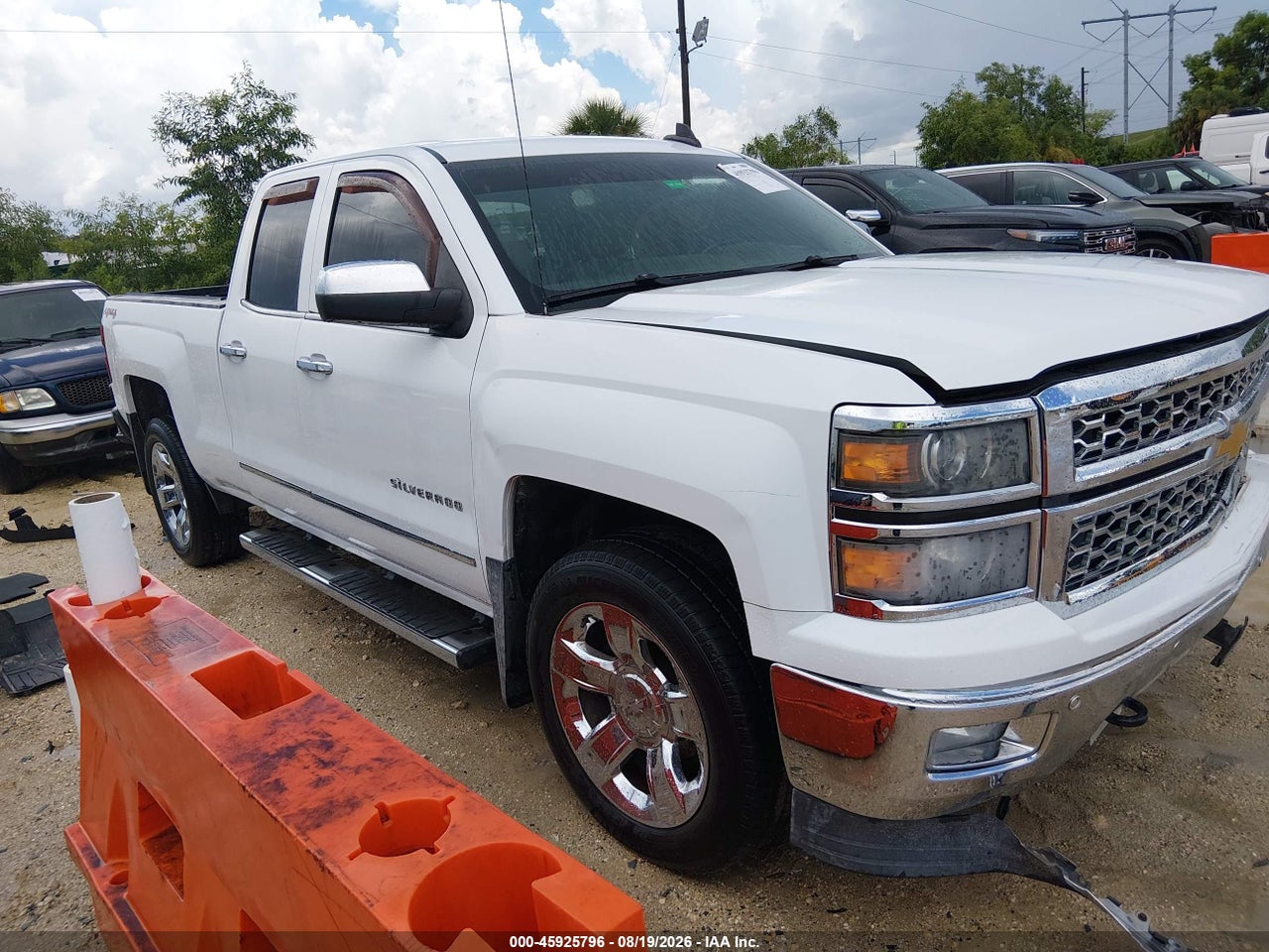 1GCVKSEC4FZ****** · 2015 CHEVROLET SILVERADO 1500 LTZ