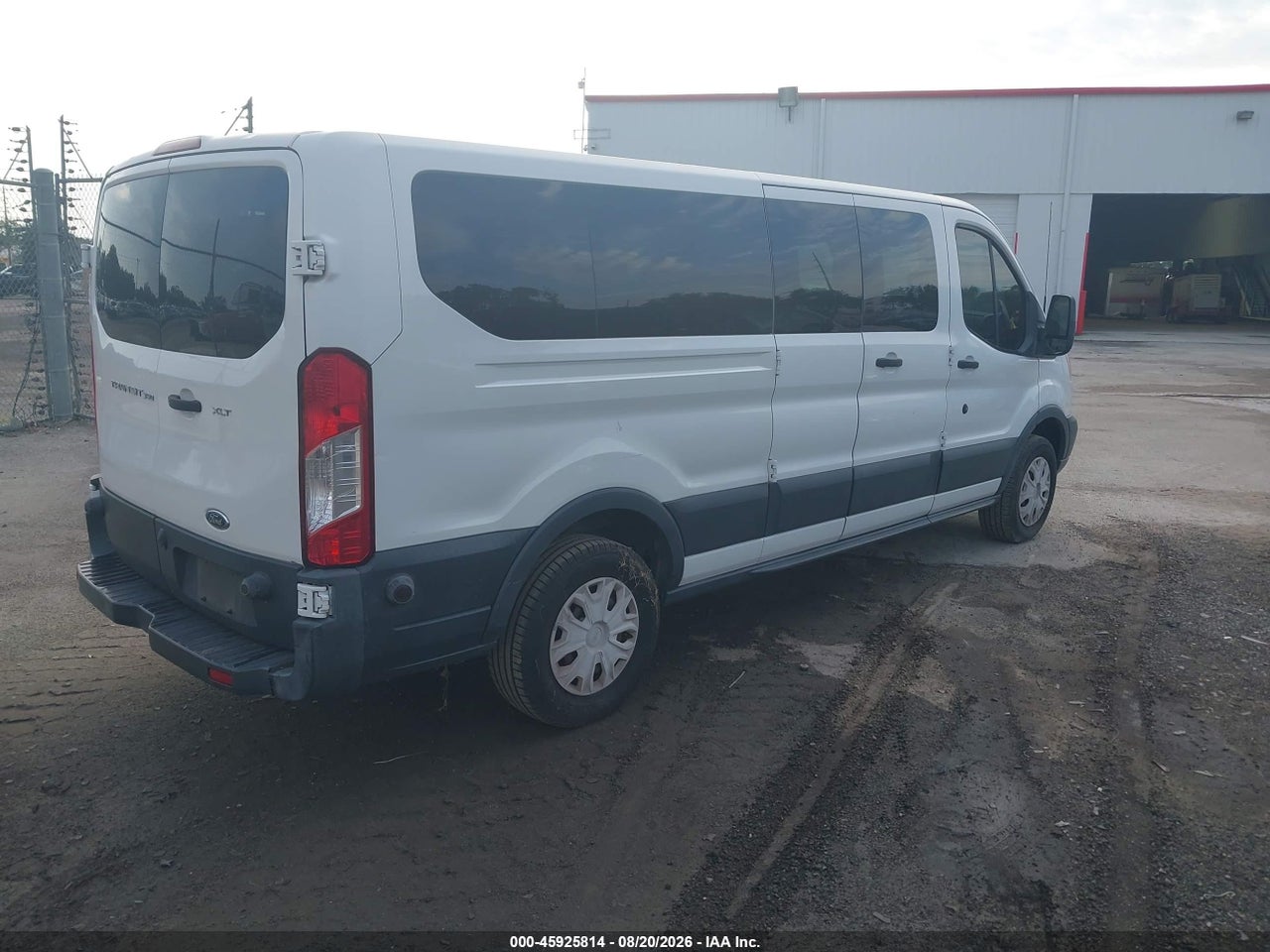 2018 FORD TRANSIT-350 XLT · 4/11