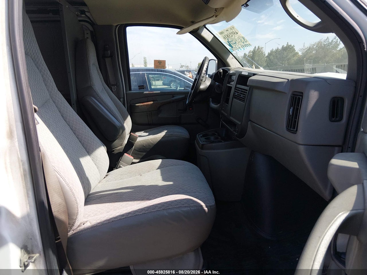 2007 CHEVROLET EXPRESS WORK VAN · 5/11