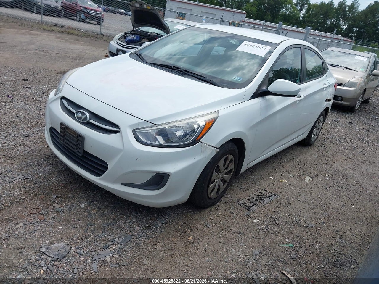 2015 HYUNDAI ACCENT GLS · 2/11