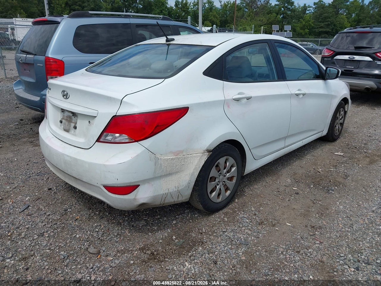 2015 HYUNDAI ACCENT GLS · 4/11