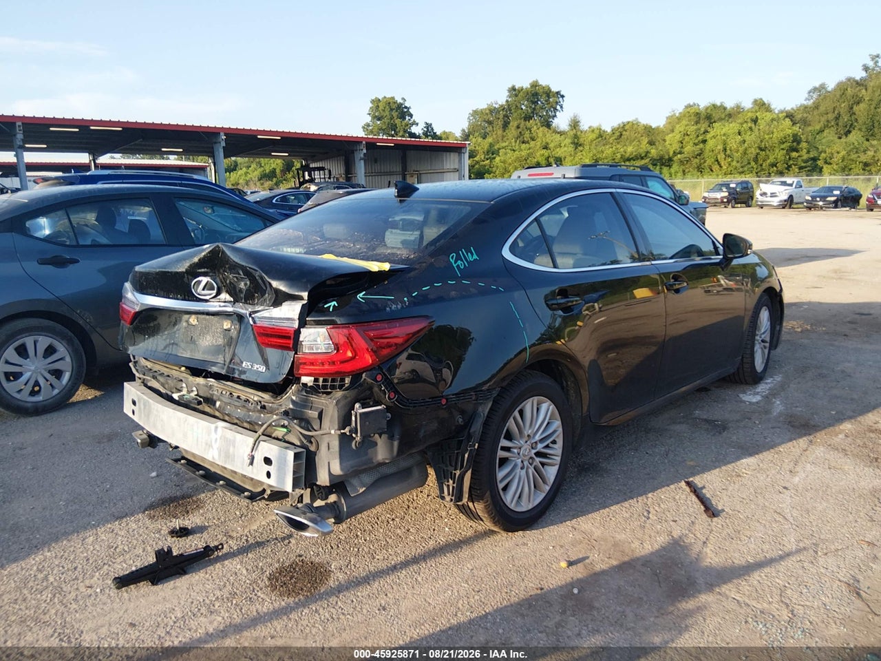 2017 LEXUS ES 350 · 4/11
