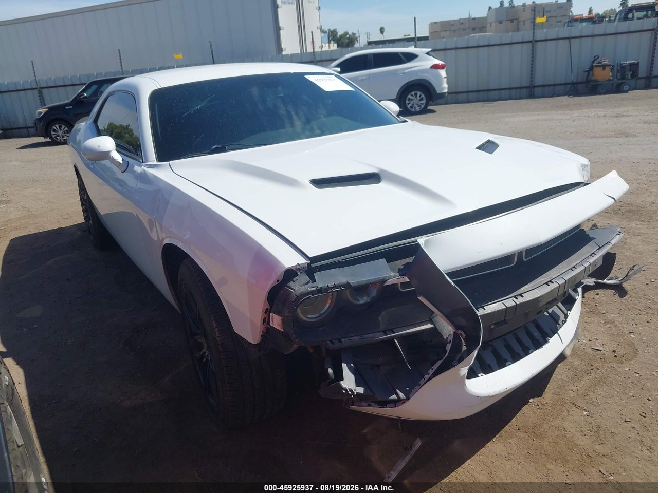 2C3CDZAG1KH****** · 2019 DODGE CHALLENGER SXT