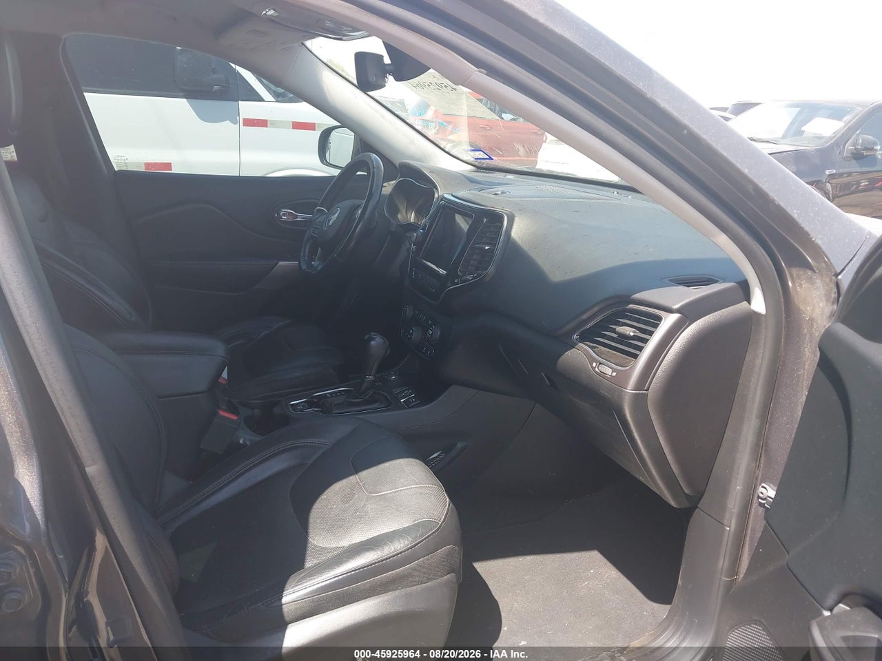 2019 JEEP CHEROKEE LIMITED 4X4 · 5/11