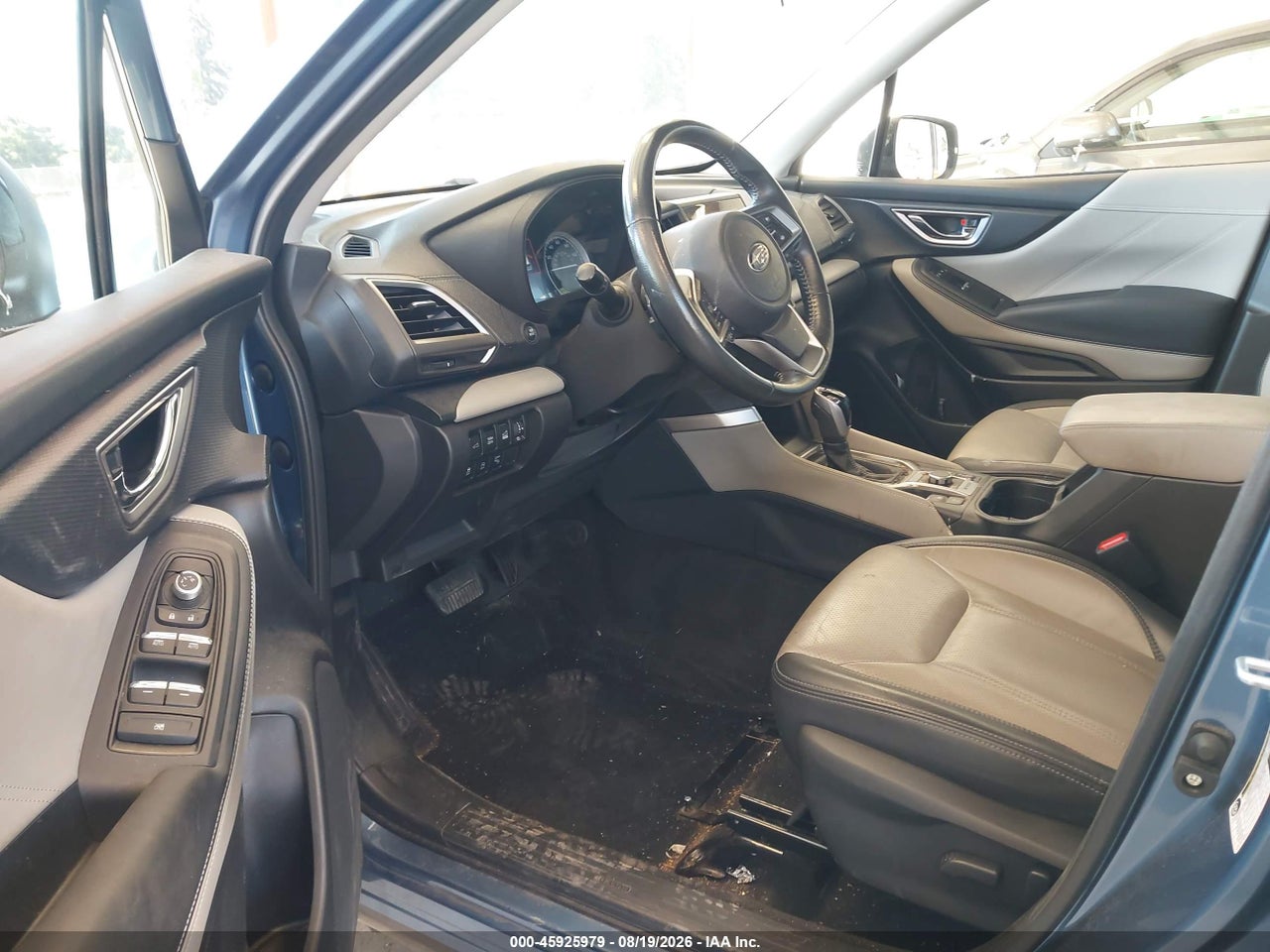 2023 SUBARU FORESTER LIMITED · 5/11