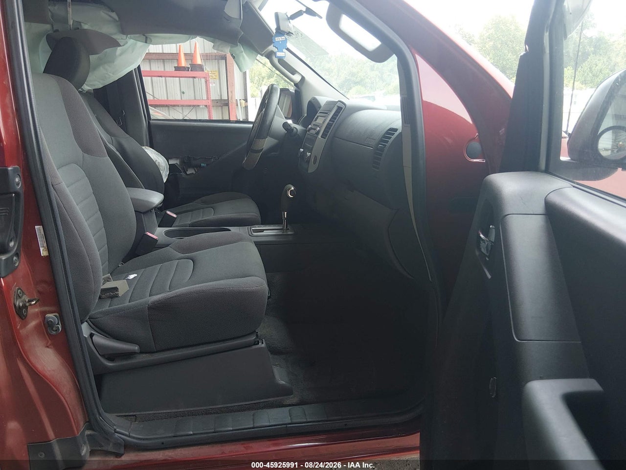2015 NISSAN FRONTIER S · 5/11