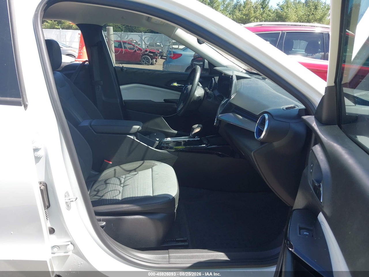 2024 CHEVROLET TRAX FWD LT · 5/11