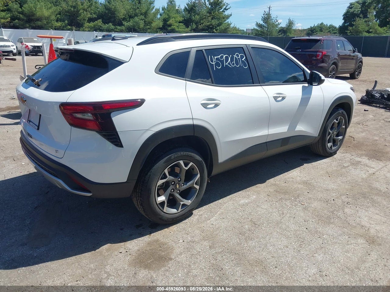 2024 CHEVROLET TRAX FWD LT · 4/11