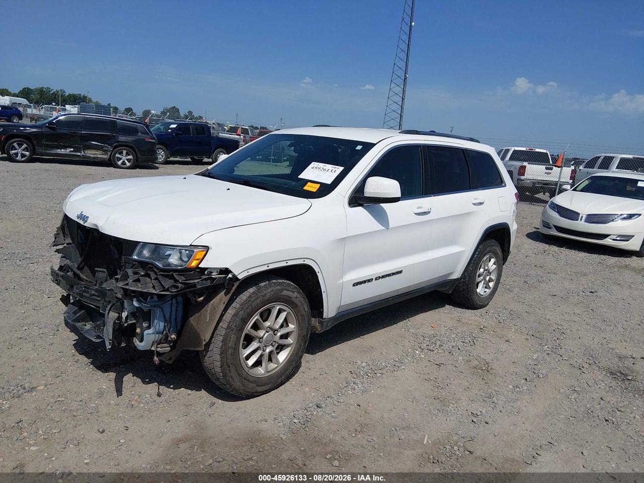 2018 JEEP GRAND CHEROKEE LAREDO E 4X2 · 2/11