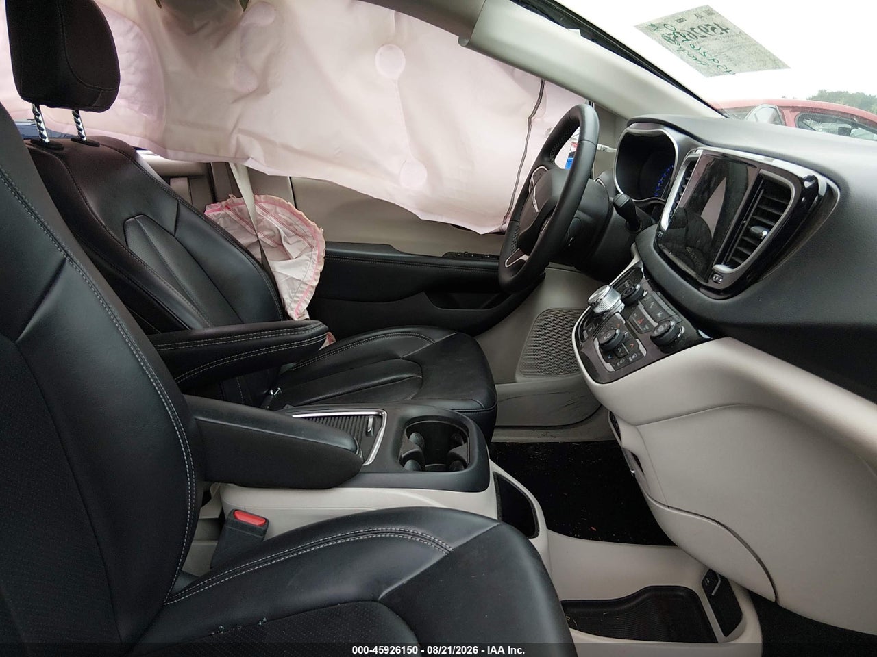 2023 CHRYSLER PACIFICA TOURING L · 5/10