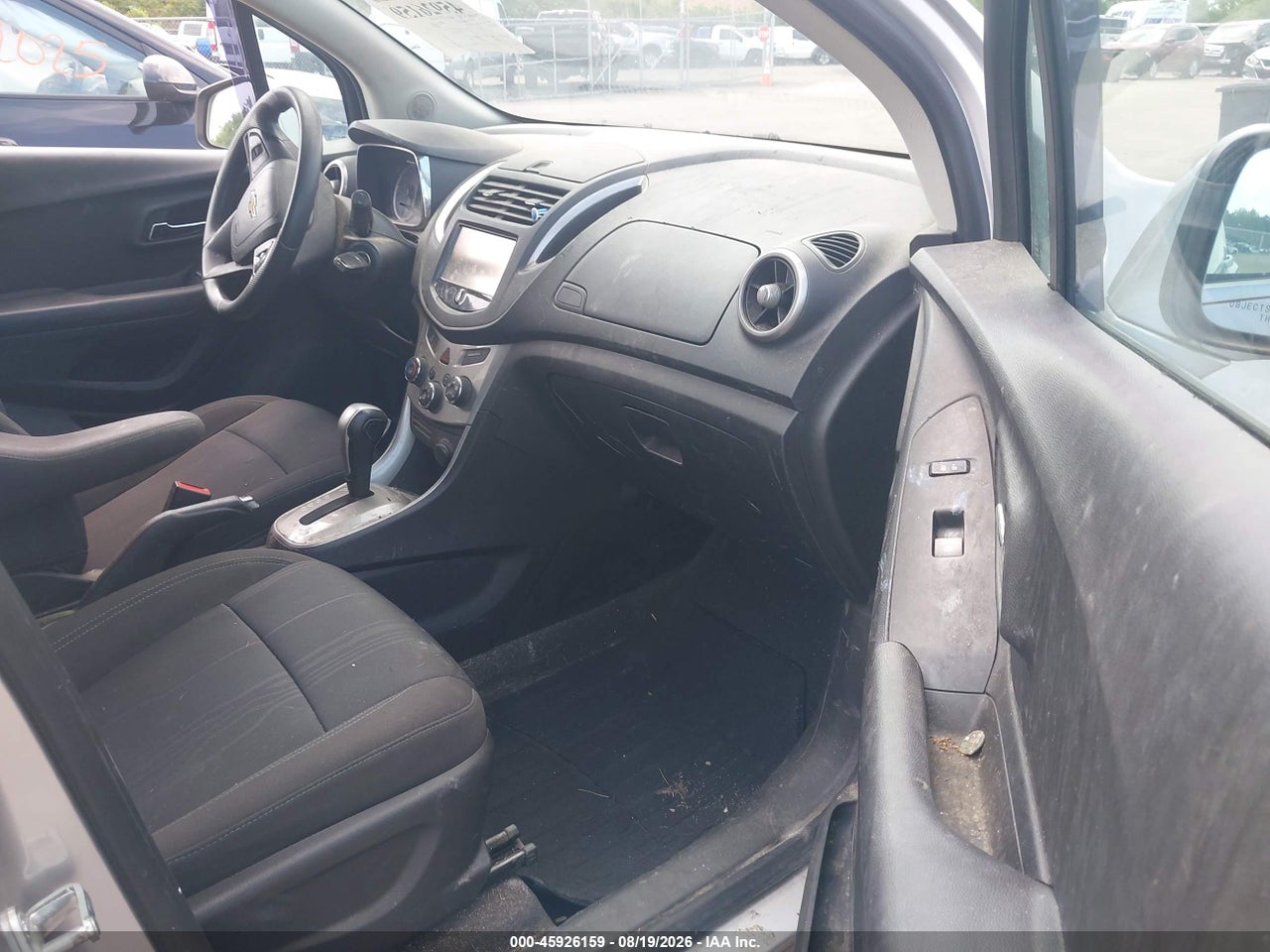 2016 CHEVROLET TRAX LT · 5/11
