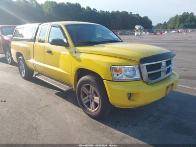 1D7HE42K58S****** · 2008 DODGE DAKOTA SLT