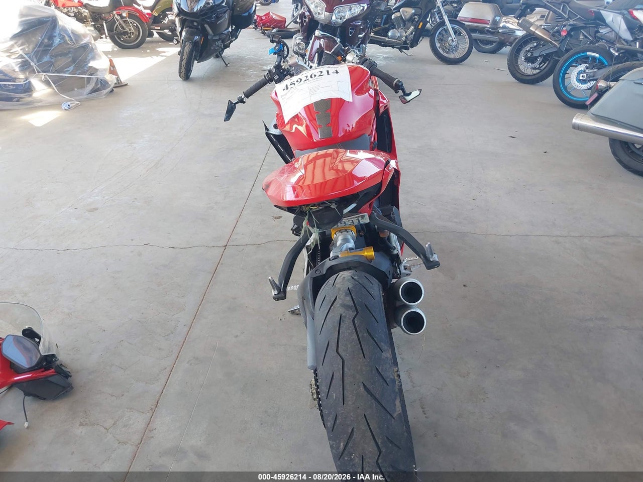 2022 DUCATI SUPERSPORT · 6/10