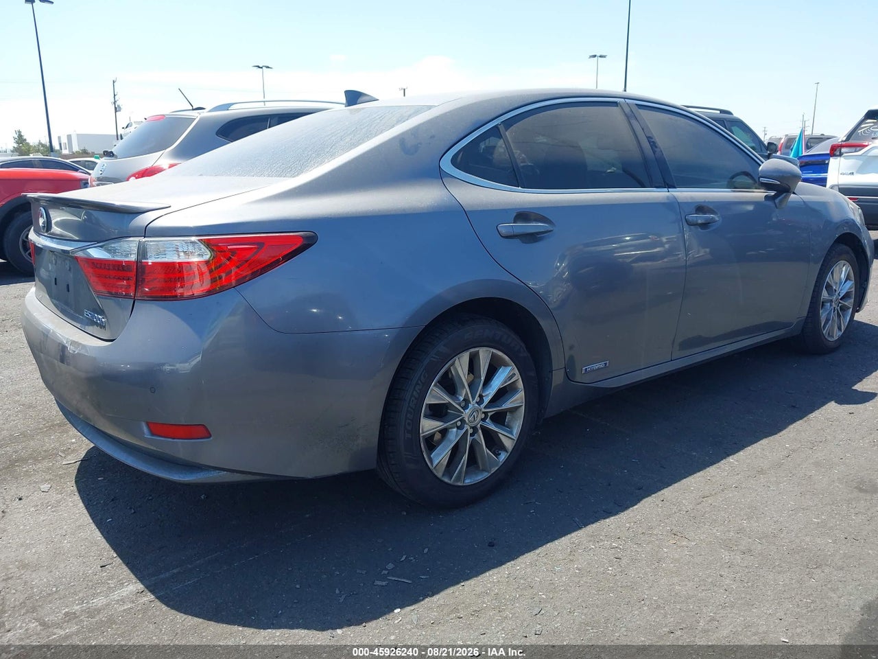2015 LEXUS ES 300H · 4/11