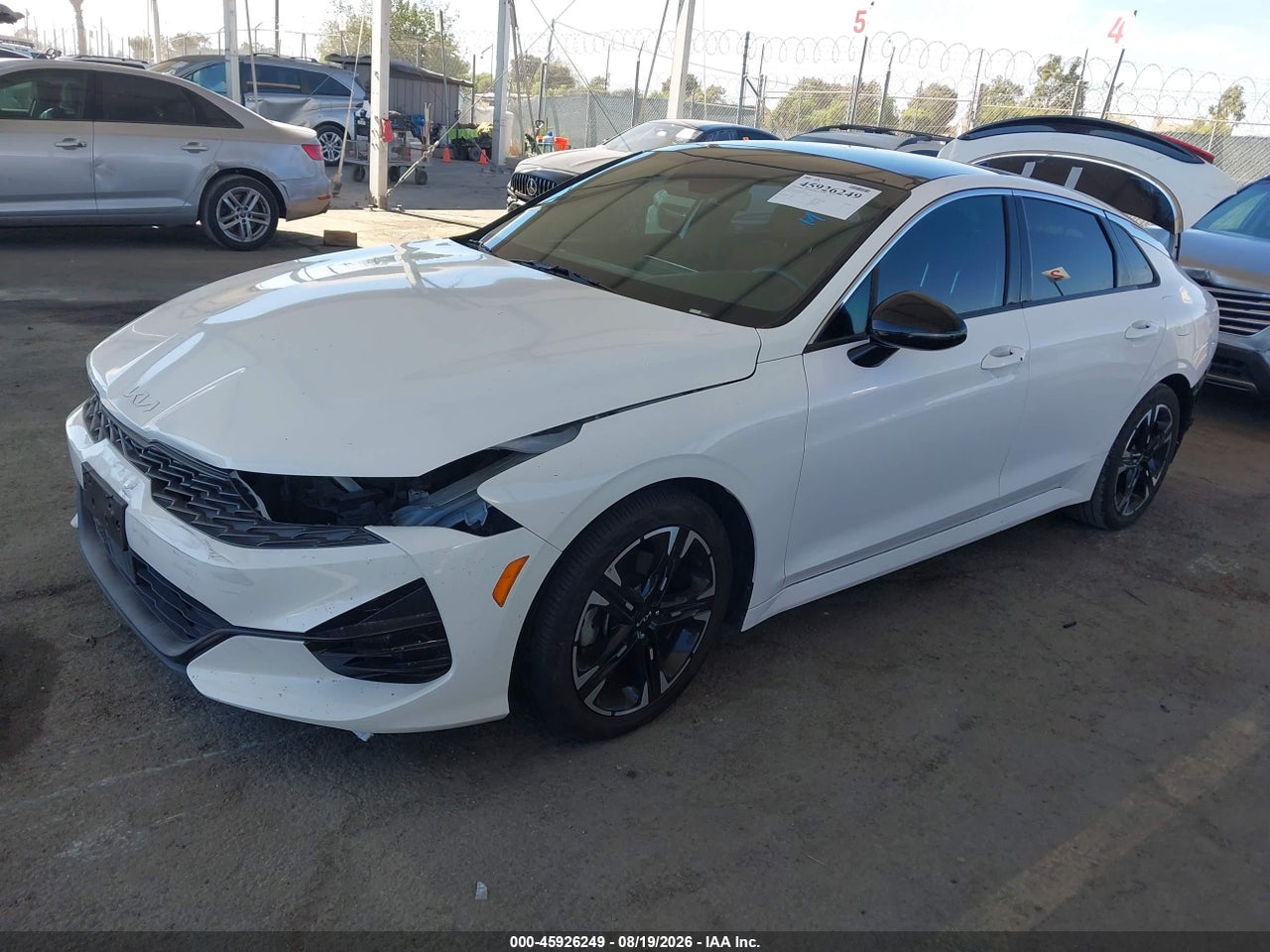 2022 KIA K5 GT-LINE · 2/11
