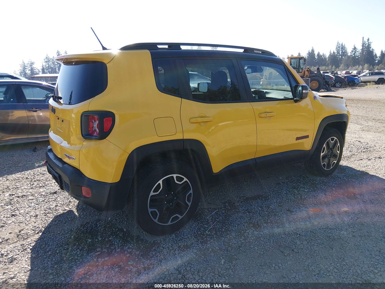 2016 JEEP RENEGADE TRAILHAWK · 4/11