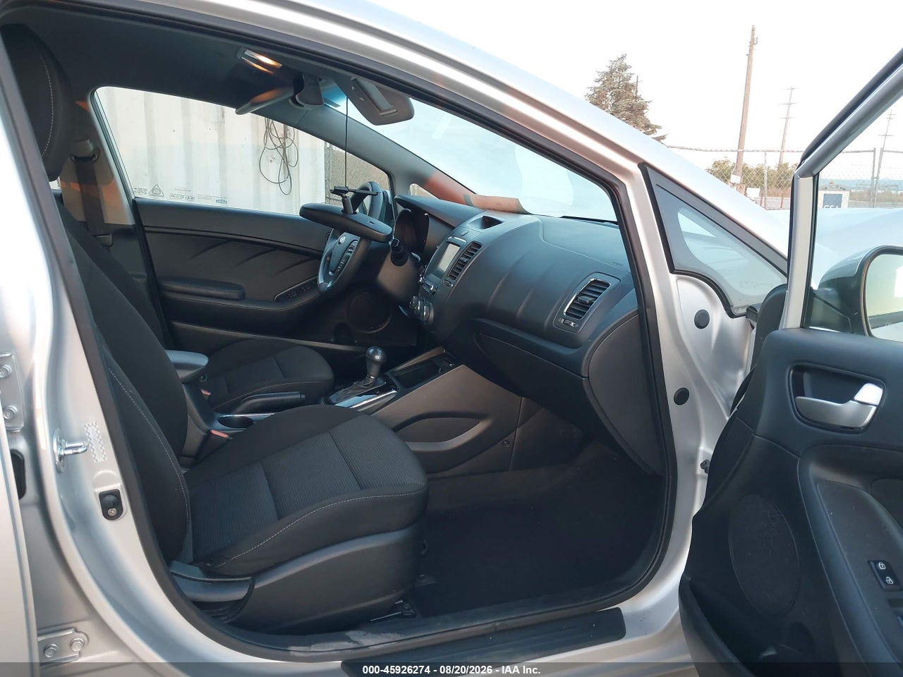 2017 KIA FORTE LX · 5/11
