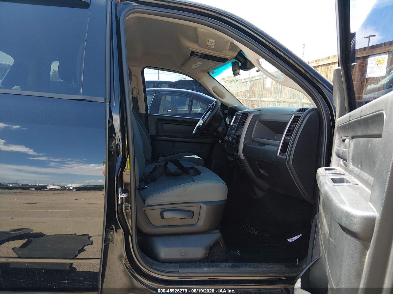 2014 RAM 1500 EXPRESS · 5/10