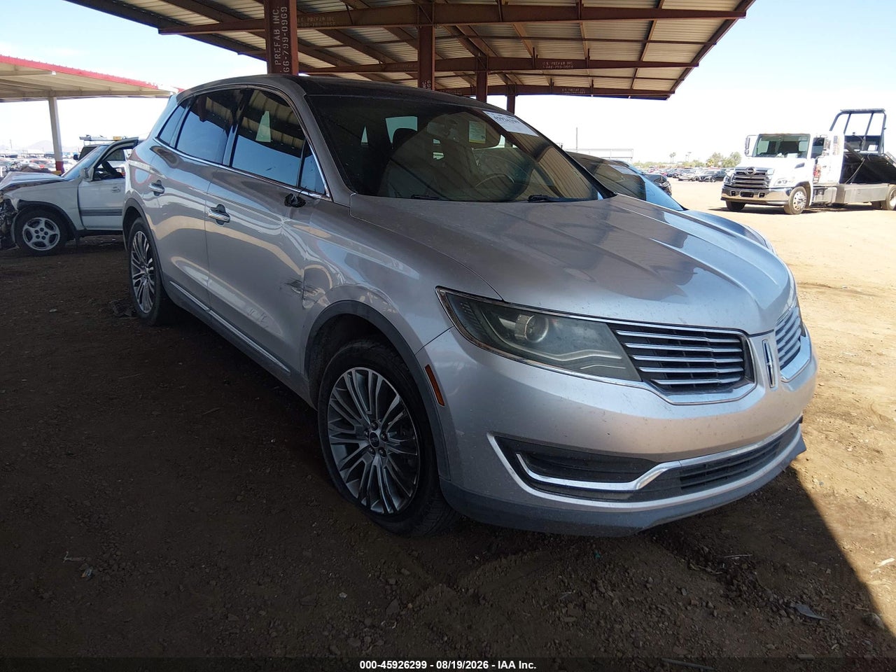 2LMPJ8LR8JB****** · 2018 LINCOLN MKX RESERVE