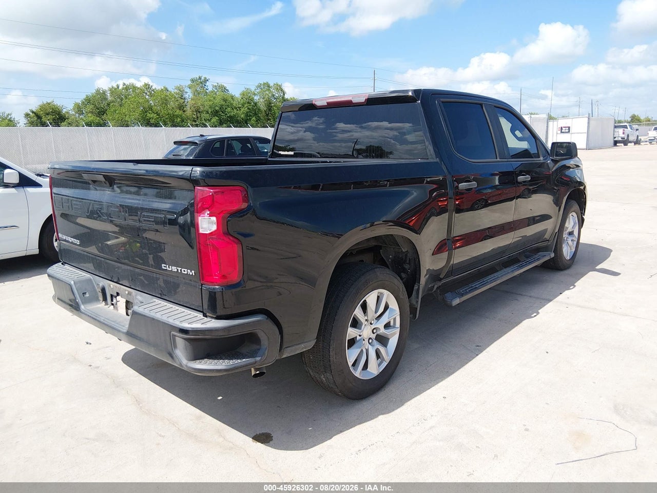 2019 CHEVROLET SILVERADO 1500 CUSTOM · 4/11