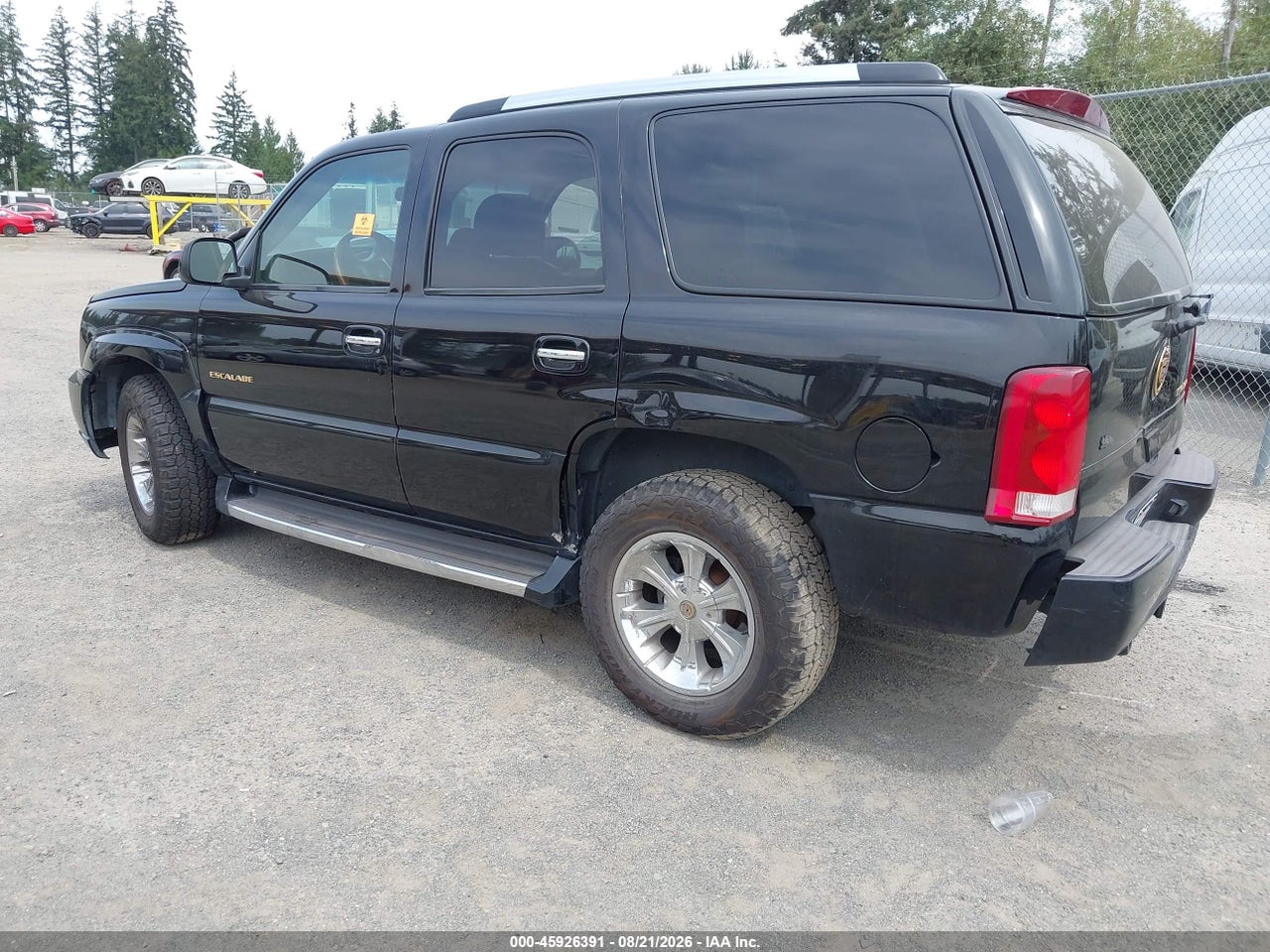 2002 CADILLAC ESCALADE STANDARD · 3/10