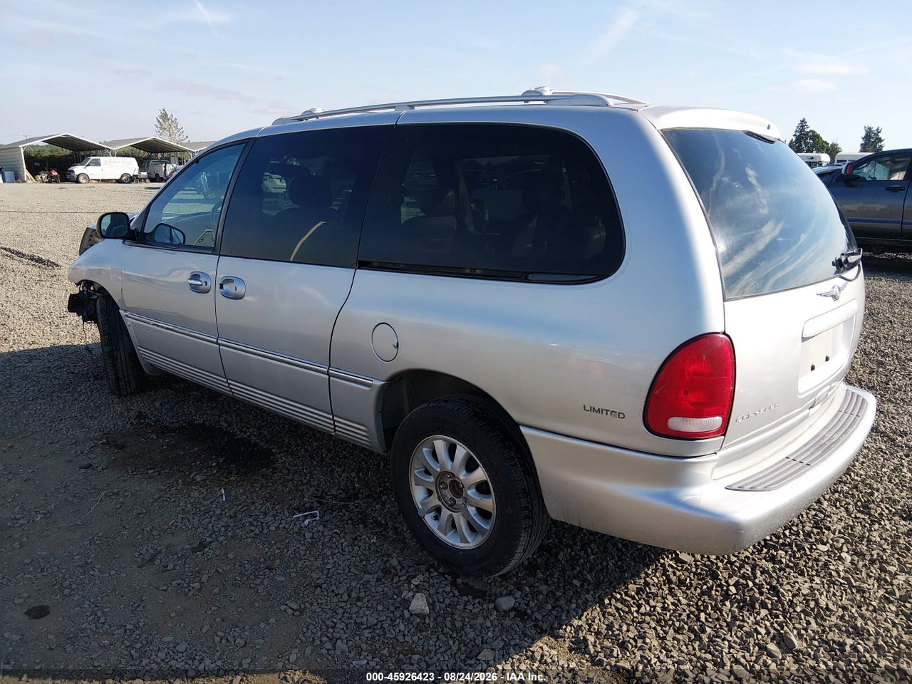 2000 CHRYSLER TOWN &amp; COUNTRY LIMITED · 3/10