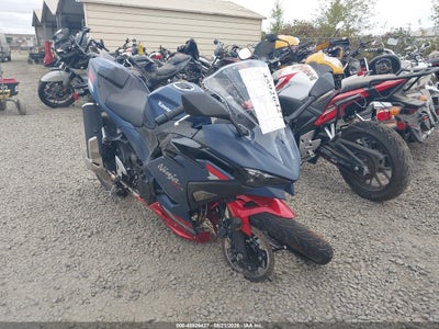 ML5EXGJ16TD****** · 2026 KAWASAKI EX500 A/B