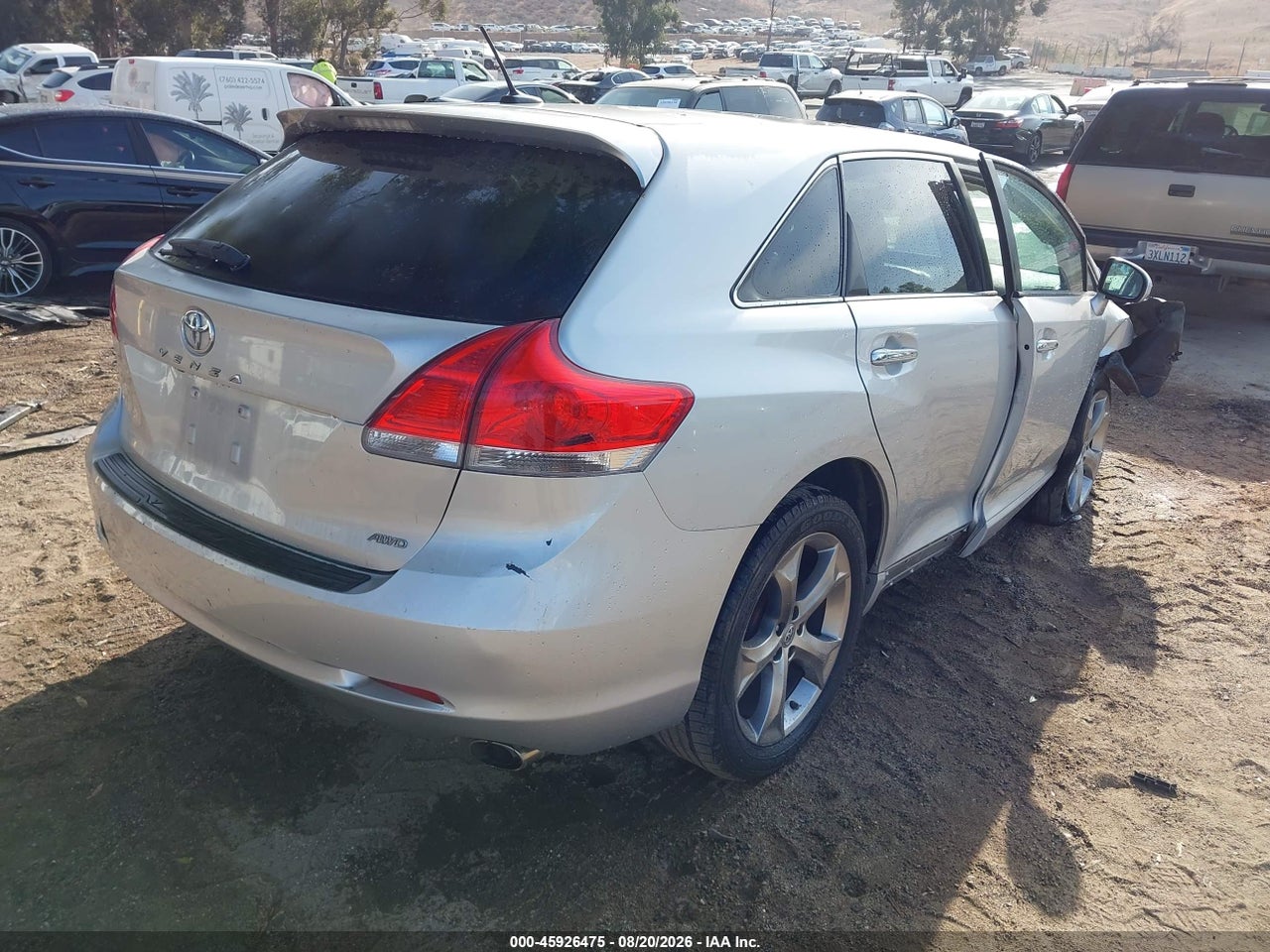2010 TOYOTA VENZA BASE V6 · 4/11