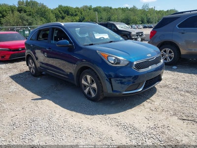 KNDCB3LC6H5****** · 2017 KIA NIRO LX