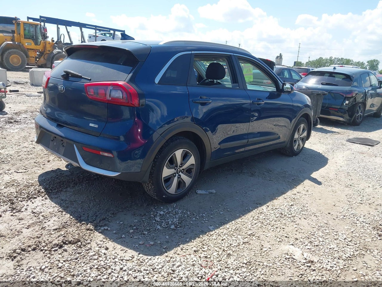 2017 KIA NIRO LX · 4/11