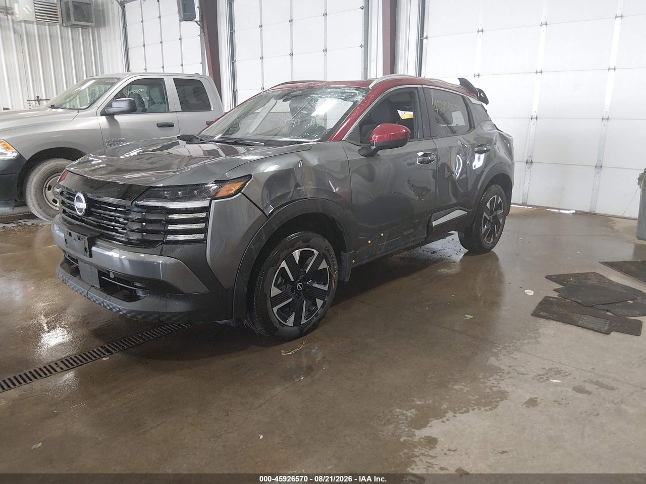 2026 NISSAN KICKS SV · 2/10