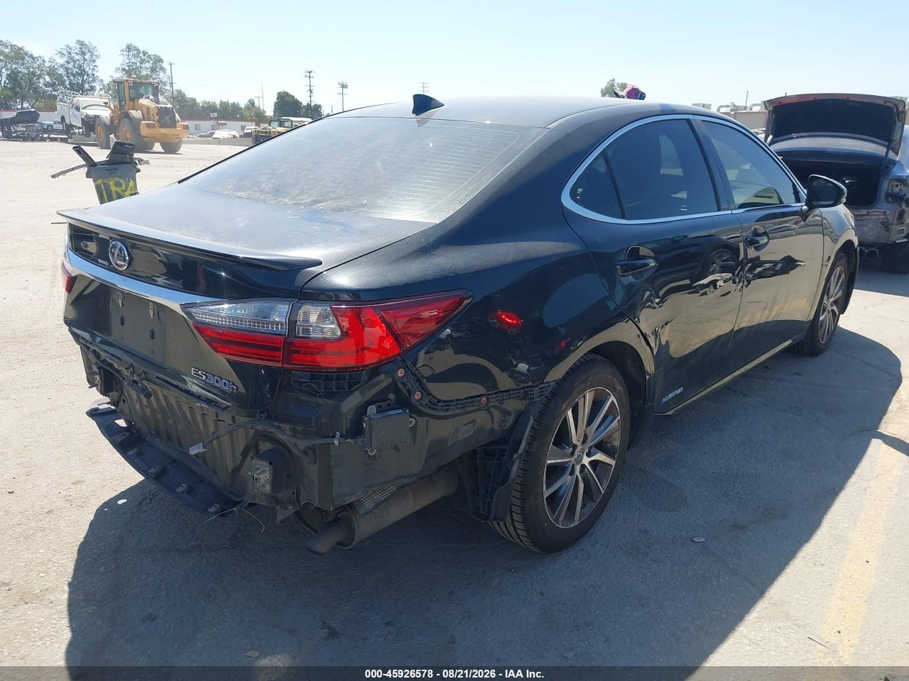 2016 LEXUS ES 300H · 4/11