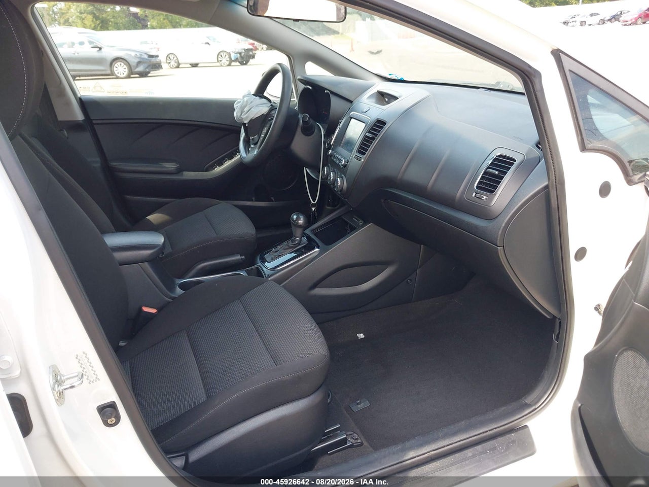 2017 KIA FORTE LX · 5/11