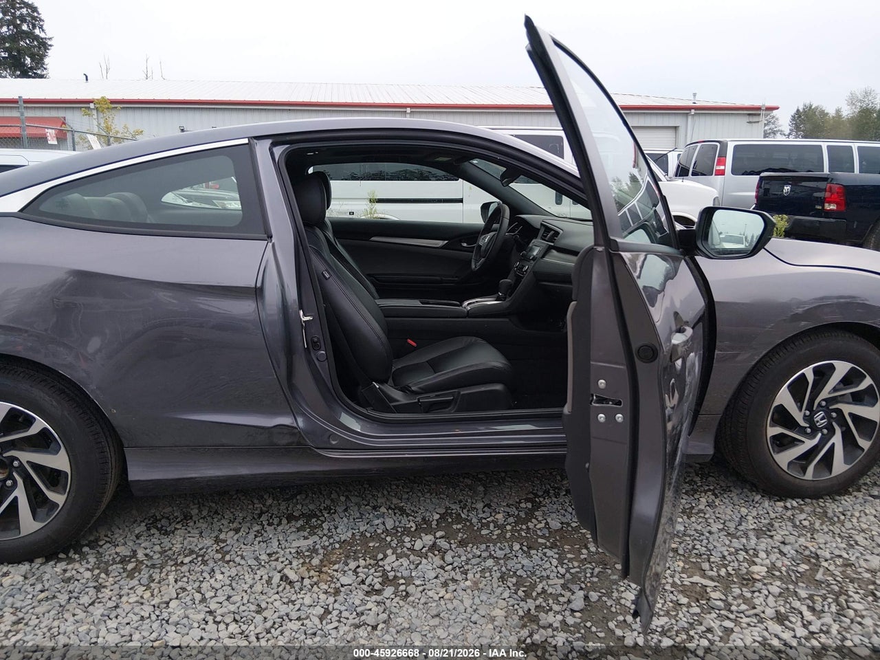 2017 HONDA CIVIC LX-P · 5/11