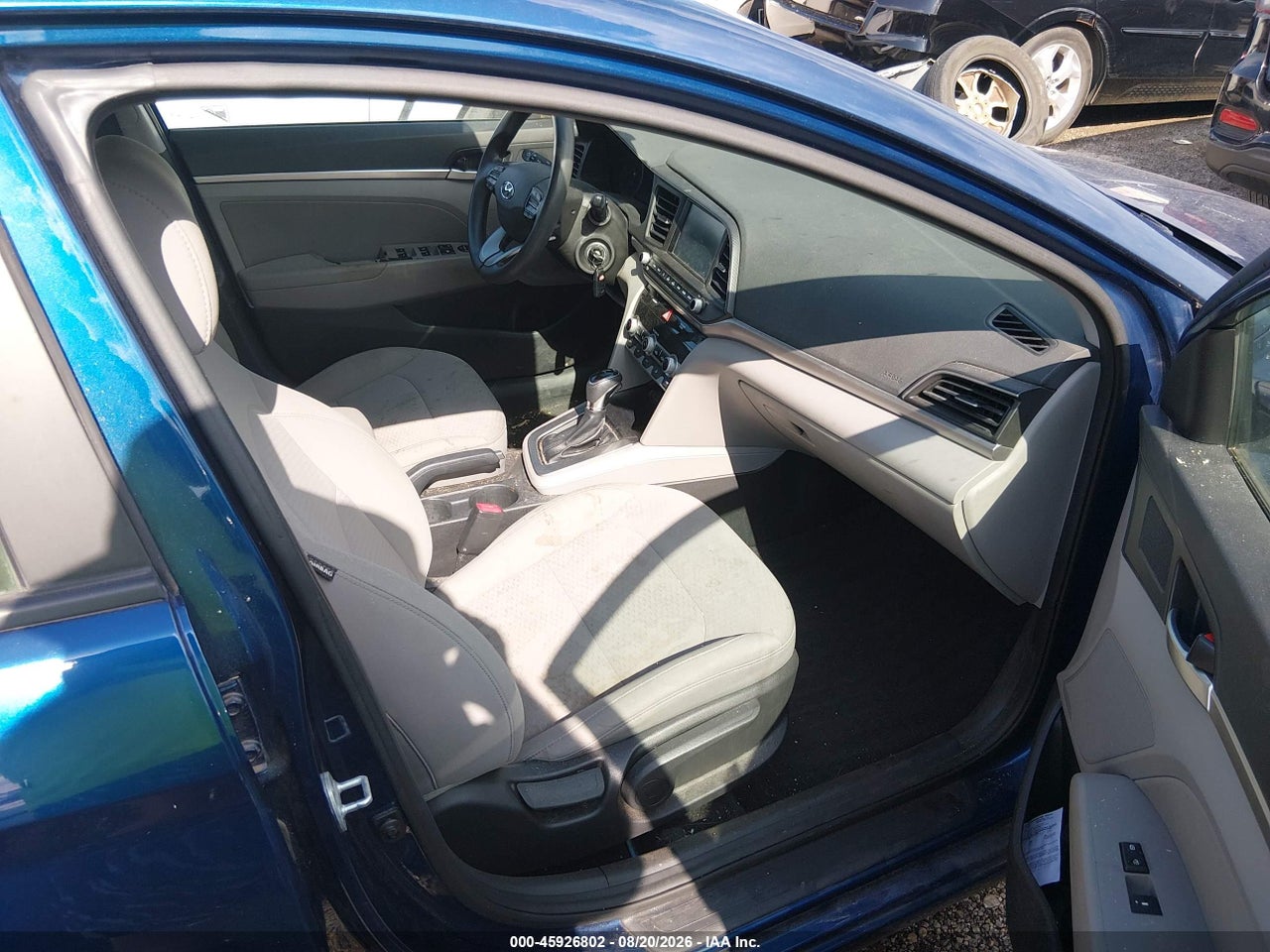 2020 HYUNDAI ELANTRA SEL · 5/11