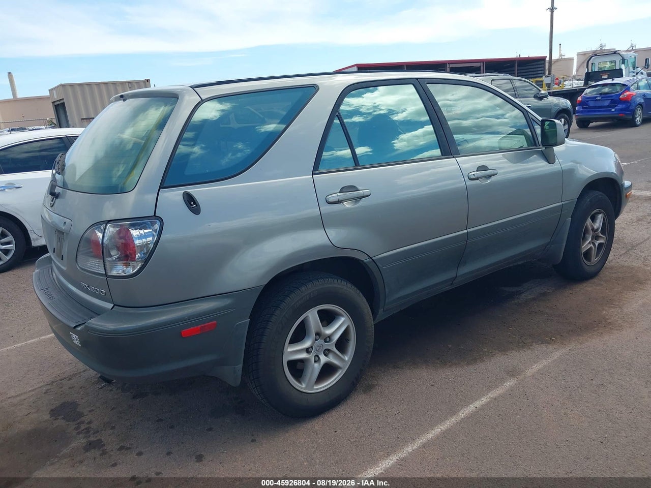 2001 LEXUS RX 300 · 4/11