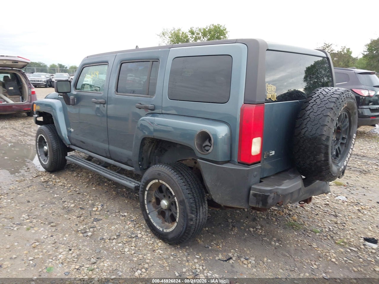 5GTDN136068****** · 2006 HUMMER H3 SUV · 3/11
