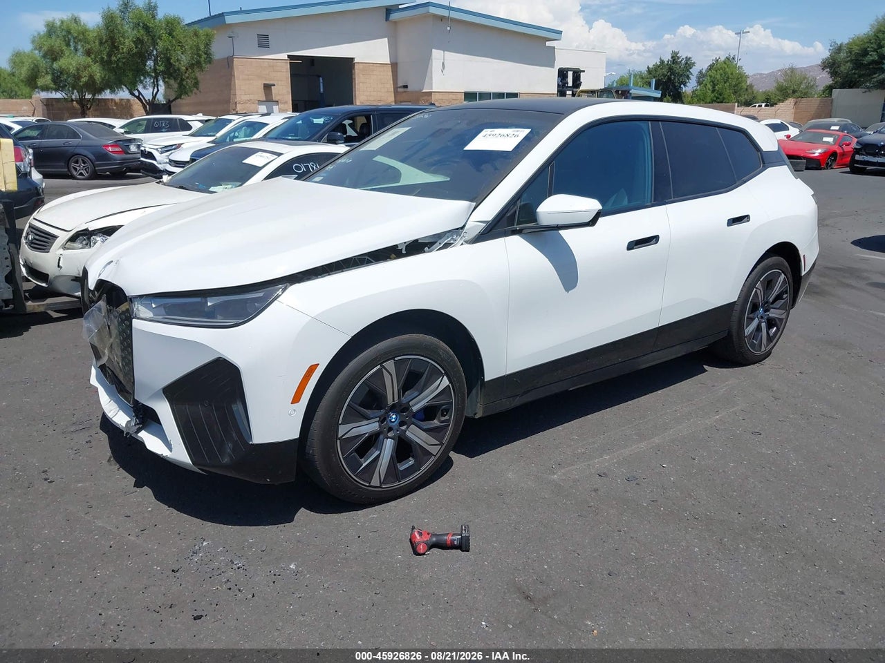 2023 BMW IX XDRIVE50 · 2/11
