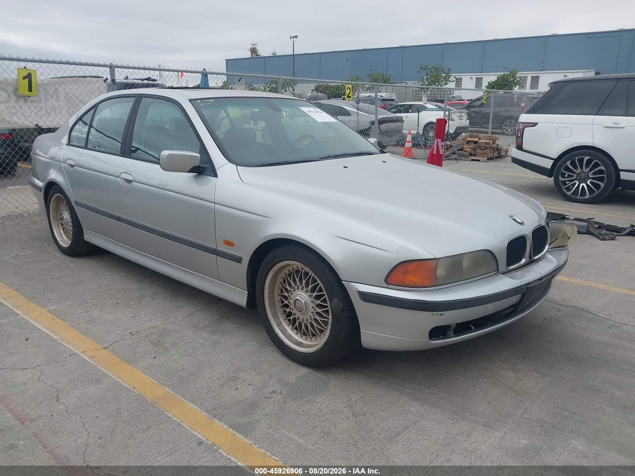 2000 BMW 528IA