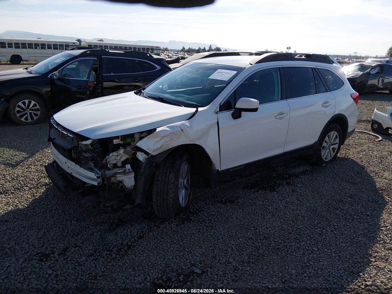2017 SUBARU OUTBACK 2.5I PREMIUM · 2/11