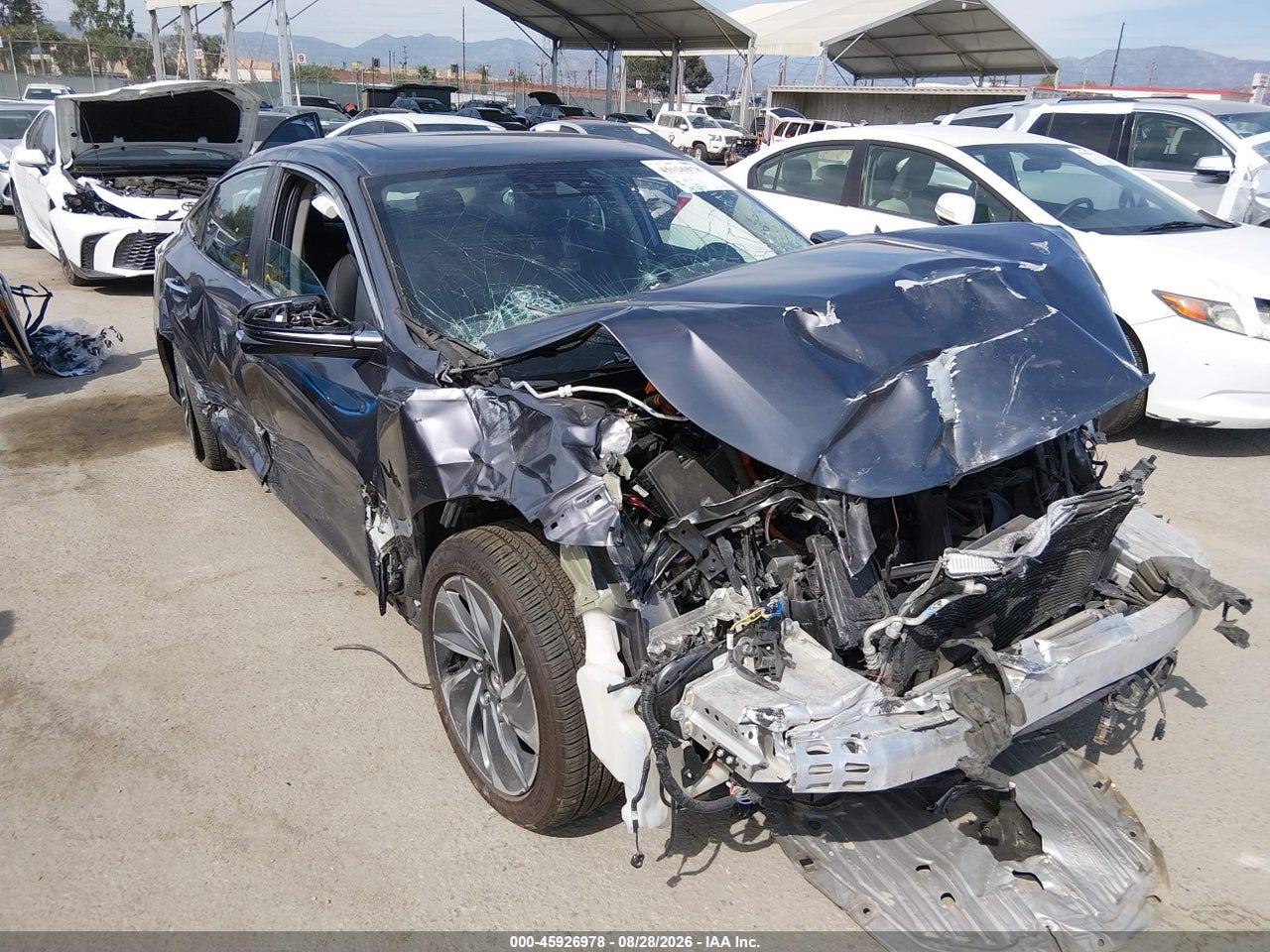 19XZE4F98LE****** · 2020 HONDA INSIGHT TOURING