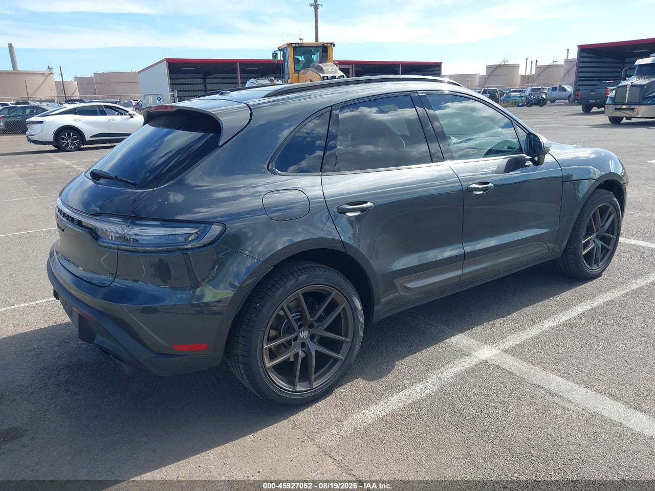 2023 PORSCHE MACAN T · 4/11