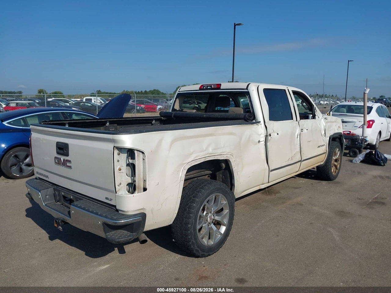 2015 GMC SIERRA 1500 SLT · 4/11