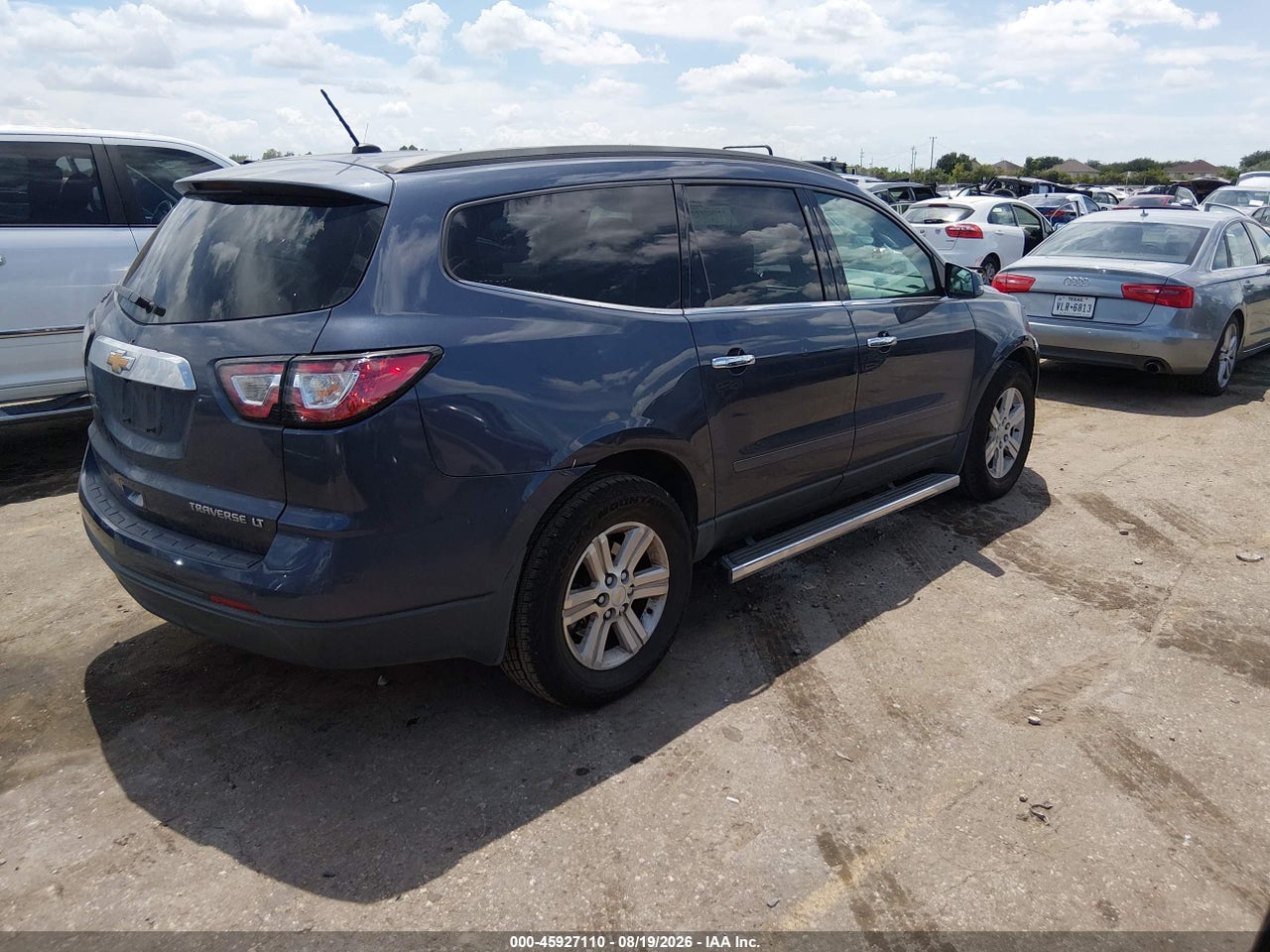 2014 CHEVROLET TRAVERSE LT · 4/11
